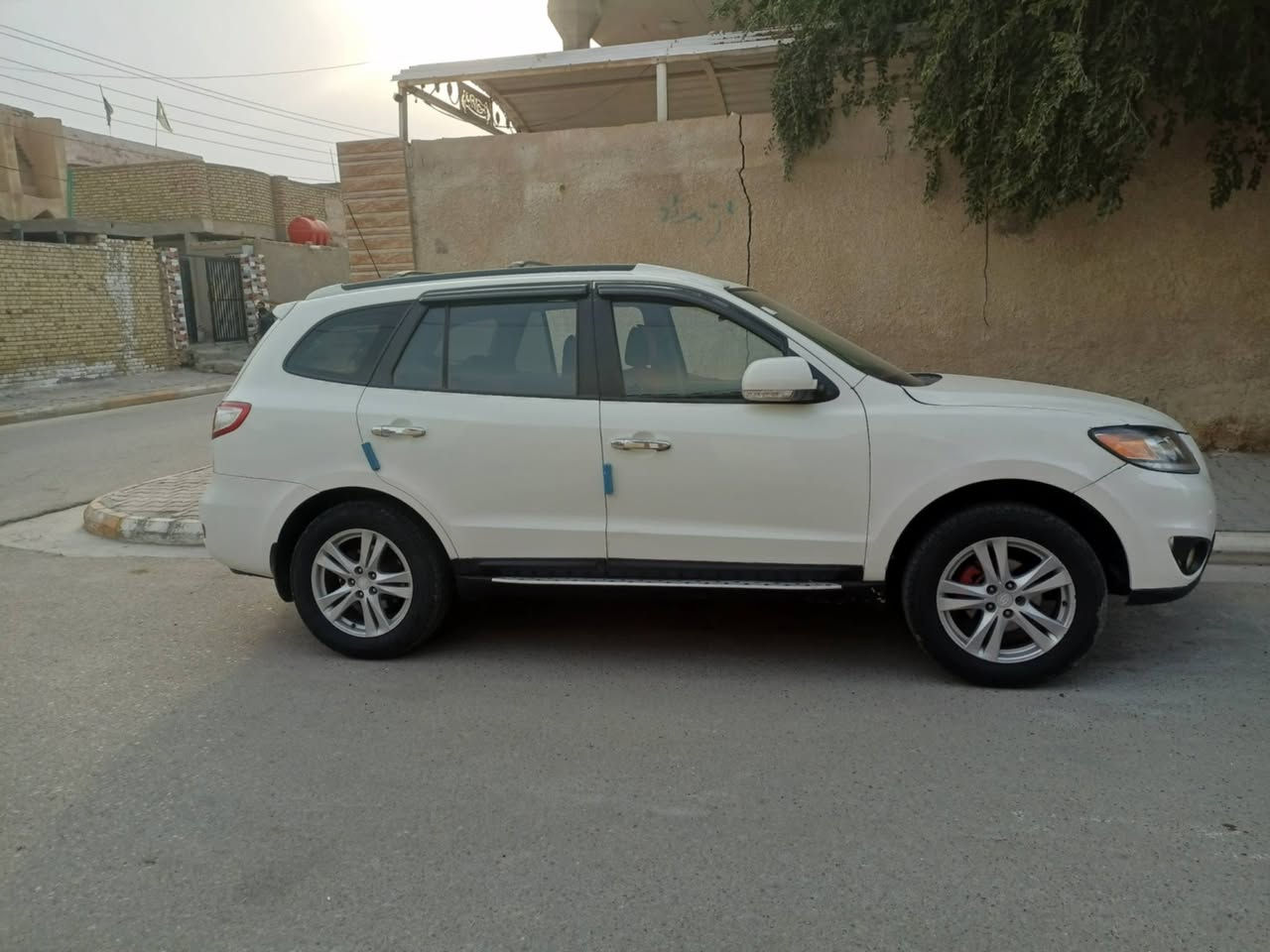 سلام عليكم
سنتافيا 2009خليجي ابيع صبغ احزام
الموصفات 
1_ اشاير مري 
2 _ 7راكب 
٣ _ 3قطع تبريد 
٤ _ شاشه كبيره + تحكمت ستيرن 
٥_داخل بيجي
٦_ كشنات جلد
٧- محرك 6 
٨- كشن كهربائي
السعر 110 وبيه مجال  او مراوس 
 ***********
