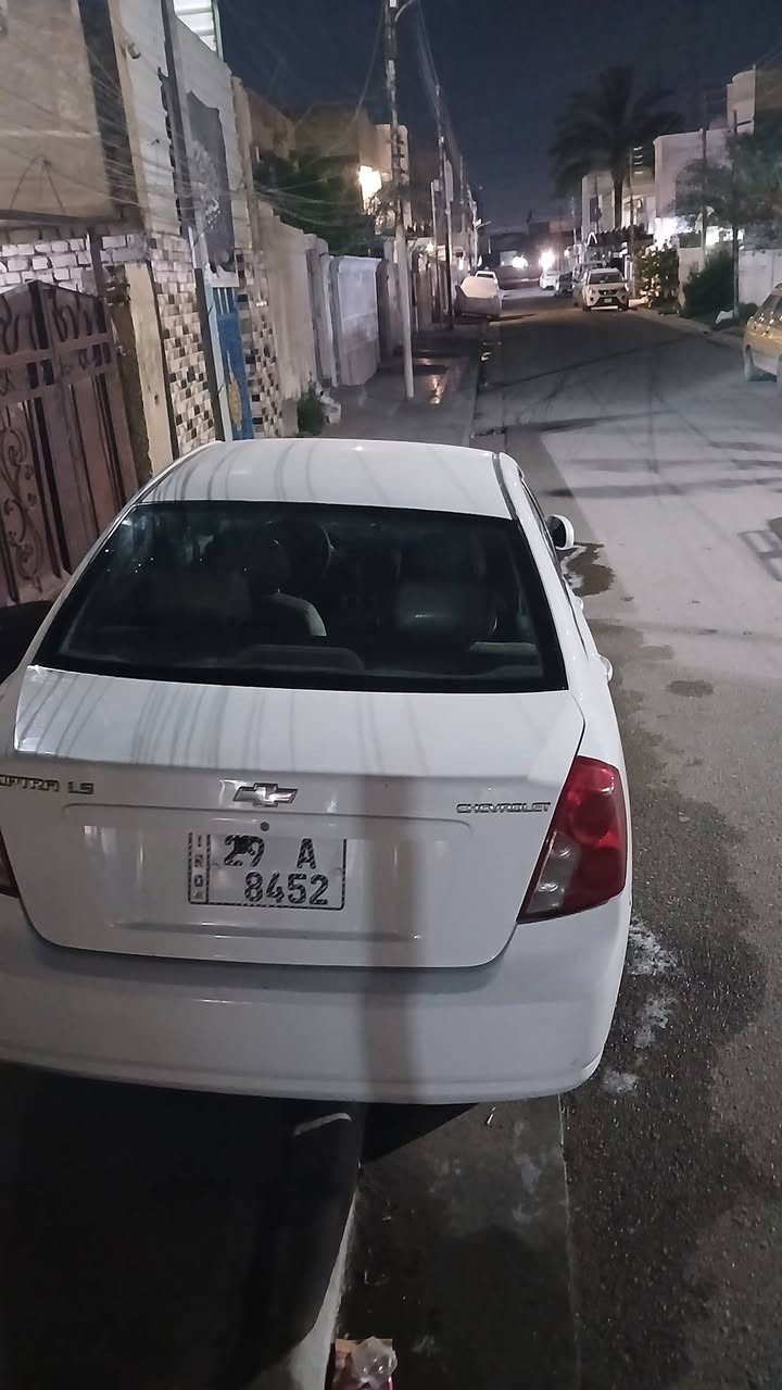 اوبترا ٢٠١٢ شركه العامه
رقم واسط مشروع وطني ٧٤ وبيه مجال 
بيهه ٣ قطع صبغ 
السياره بسمي 
مكينه قبل شهر شديتهه مال حاويه جديده
كير صدر تبريد ثلج شاشه كامرا دوشمه 
مكاني بغداد الغزاليه 
***********
ترهم مراوس حسب القناعه
