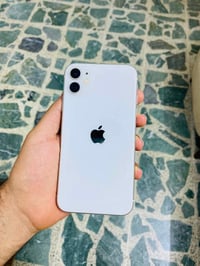 ايفون ١١ • ابيض • ٦٤