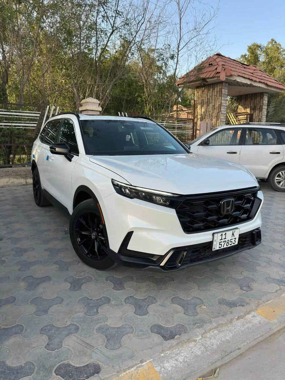 CR-V هايبرد • ٢٠٢٤ • رقم بغداد