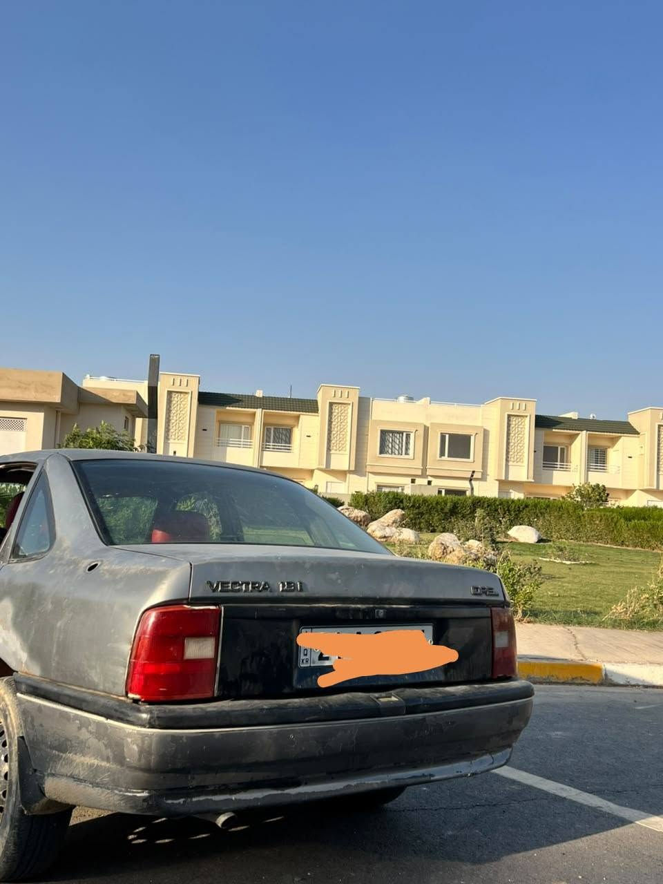 الفكترا للبيع حجم 18 رقم التلفون ***********
