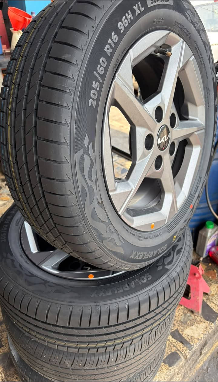 تايرات زيرو • زوج مال امريكا • ويلكب K4