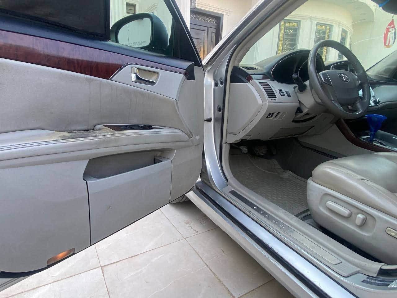🚘 للبيع أفلون Limited وارد أمريكي 🇺🇸
موديل 2011 — رقم بغداد
🔹 Limited فل أوبشن
🔹 حادث بنيد فقط، بدون دواخل
       وبيه صبغ بالجاملغ الخلفي الايمن داخل العراق 
🔹 بدون إيرباكات
🔹 ماشية 160 ألف كم
🔹 تبريد ثلج ❄️
🔹 منظومة جديد
🔹 صدر أمامي وخلفي جديد
🔹 گير ومحرك كفالة
🔹 لايت زينون 💡
🔹 السيارة جاهزة ما بيه اي نقص

💰 السعر: 135 ورقة 💵 وبيه مجال 
📍 الموقع: صلاح الدين – سامراء
📞 للتواصل: ***********
