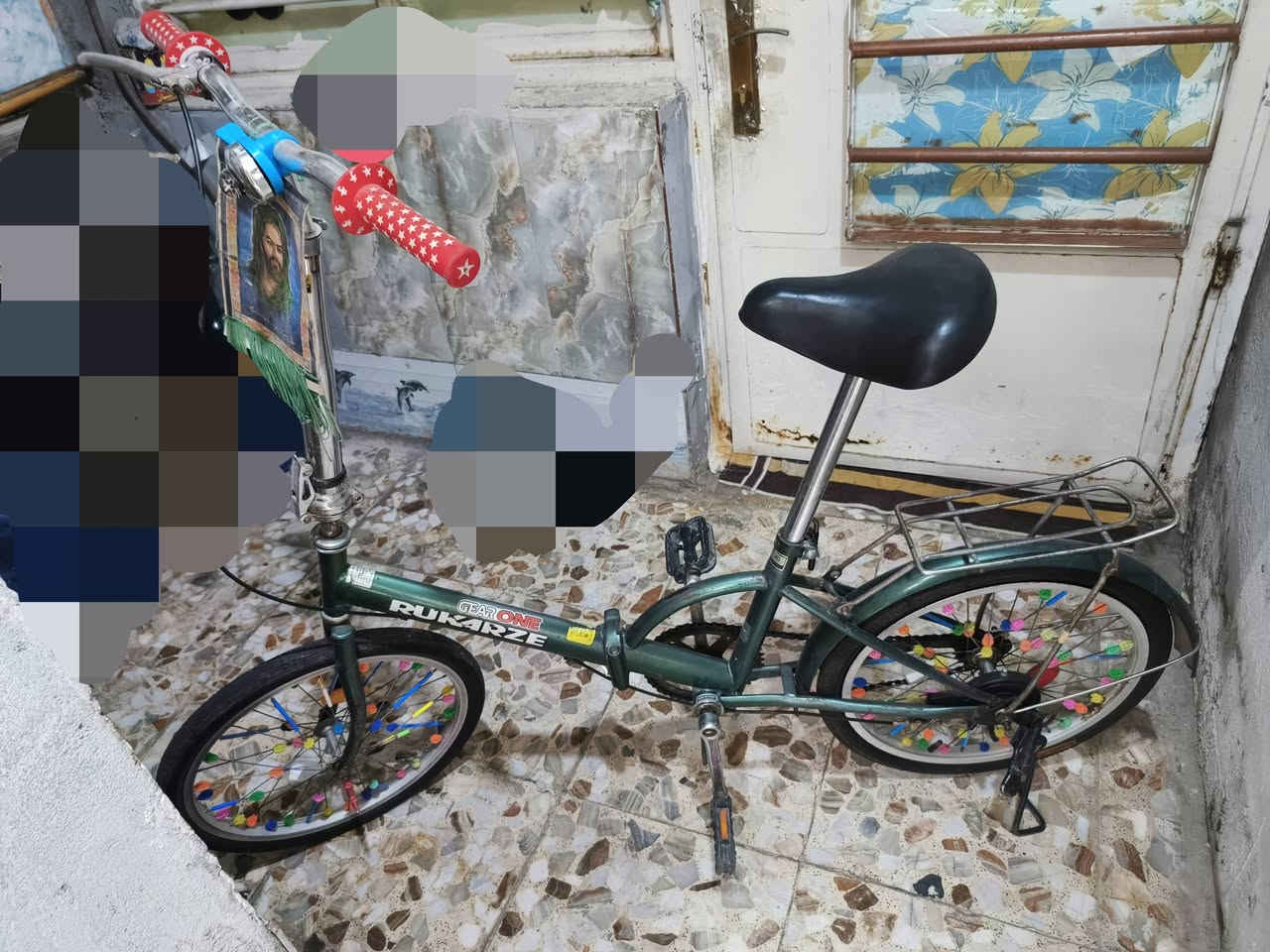 بايسكل للبيع كلشي مابي مكفول
بس بي نقص جوب الخلفي مزروف ما اعرف شبي
السعر 35قفل 
الرقم ***********فقط واتساب
