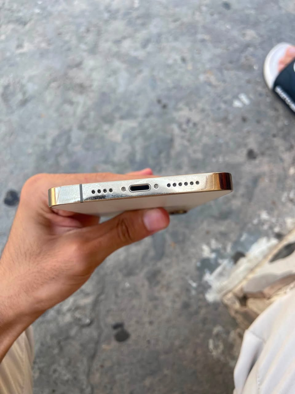 13ابرو ماكس حيل نضيف الذكره 256البطاريه 85بلادي السعر 750وبي مجال للطيبين الشراي يخابره  ‭***********‬
