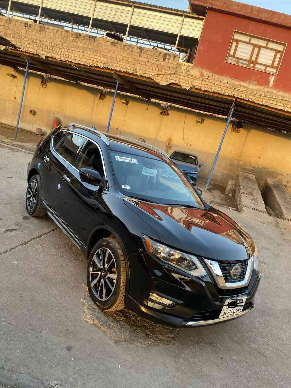 نيسان روج أمريكي موديل  2019 SL AWD  فول مواصفات نص جملخ خلفي صبغ شبره جنطه  سعر 147 مجال  بدون داخل مكان سيارة عقره تلفون ***********
