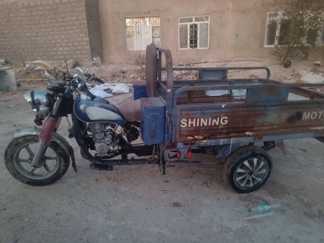 سلام عليكم ستوته لبيع 2019 لمكان نجف بعمود 160 للبيع مستعجل ***********
