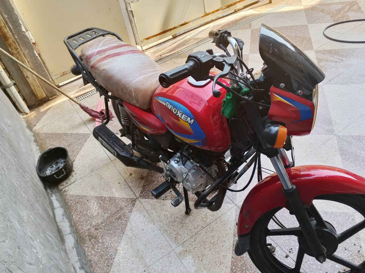 درجه بوكسر كلاسك موديل 2020الاوراق السعر600وبيه مجال *********** بابل القاسم
