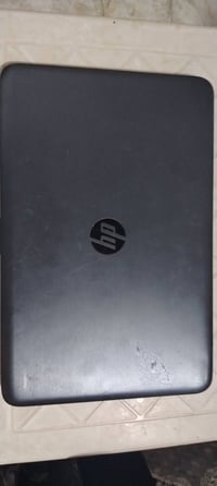 لابتوب HP • يشتغل زين • متواجد فيسبوك