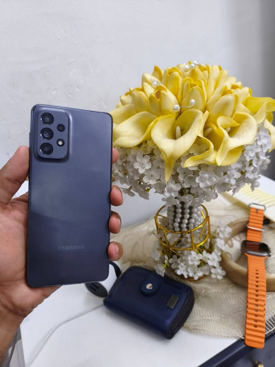 سلام عليكم شباب جهاز سامسونك A73 5G نضيف جدا
سامسونك A73 5G نضيف جدا ذاكرته 256 ولعشوائيه 12 
بطاريته عملاقه 6000 ملي امبير بي طخه بسيطه بل كلاسه موضحه بل صور  بي بصمتين بصمه وجه واصبع بل شاشه كامراته تجنن X10 يصور القمر سعره 150 الف 

مكاني بغداد حسينيه مال راشديه *********** متواجد وتساب فقط 
رجاءا لا تراسل عل ماسنجر محضور
