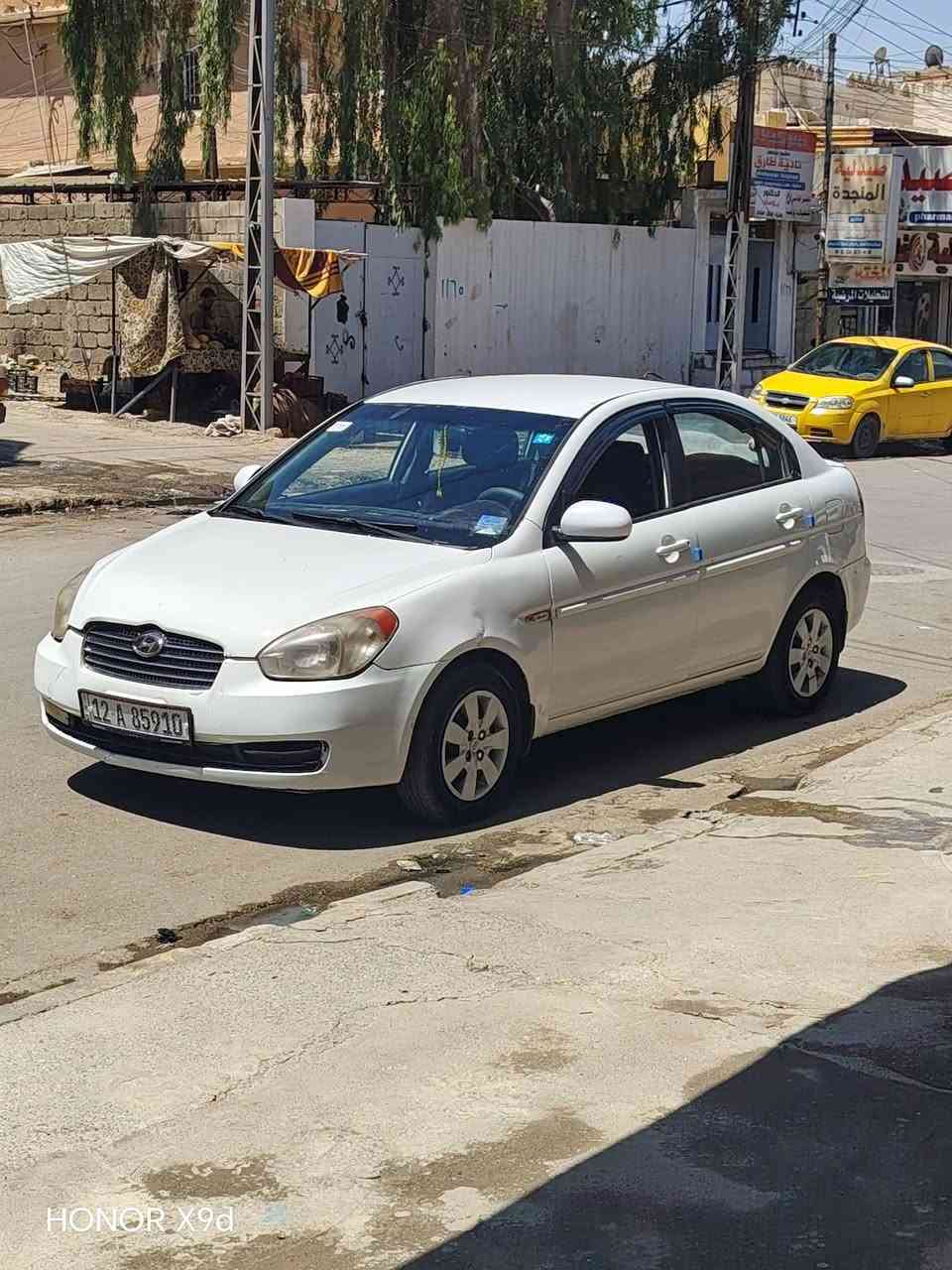 اكسنت 2010 رقم نينوى بسمي كابرون بانزين بيها مصبوغة عام مال تكسي كير عادي 
السعر 60 وبيها مجال   
***********
***********
