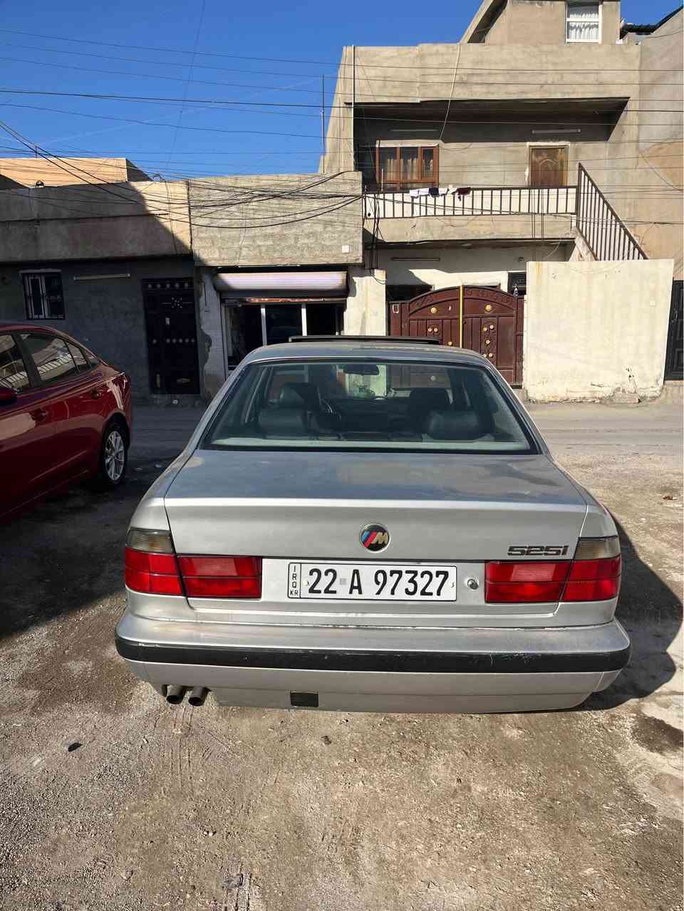 بي ام موديل 1994 525 محرك ديجتال  فول كير اوتو بس كشنات بدون كهرباء سنوية جديد لحد  2029 شرط التحويل اتصل بهذا الرقم *********** عنوان كركوك كركوك, العراق
