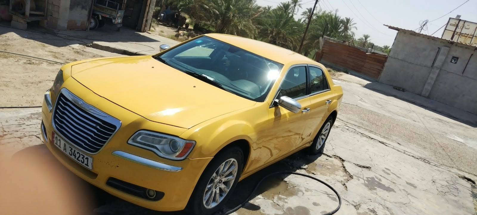 السلام عليكم 
للبيع أوباما 12 تكسي جاهزه رقم بغداد انكليزي بسمي مكينه وكير وكسن وحداديه وتبريد ثلج وتخم تاير خطه نجف عماره شاشه جبيره كير ماوس مكان سياره نجف ***********
