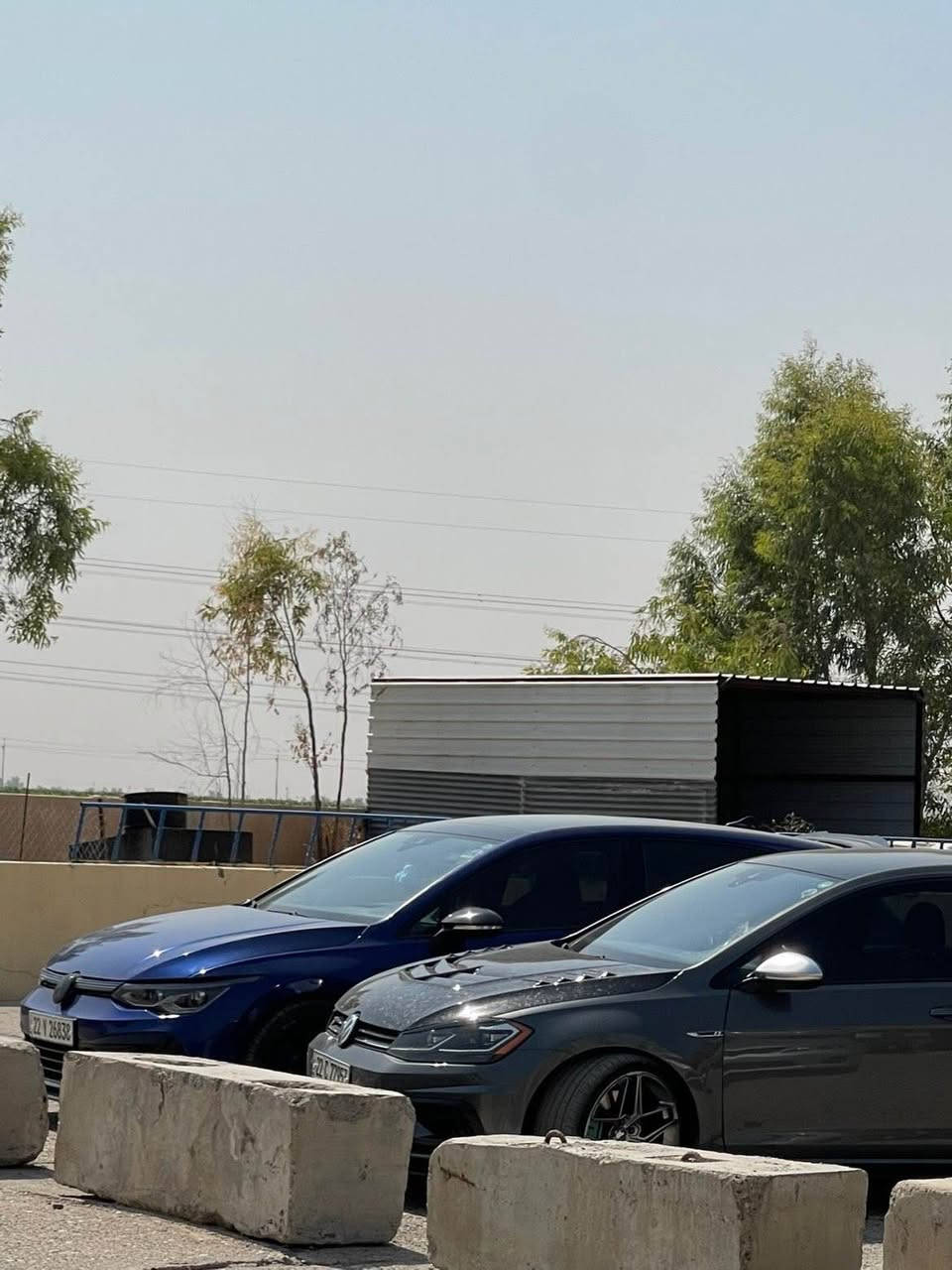 هەردووک بۆ فرۆشتن golf R 2022-2019
*********** أربيل, العراق
