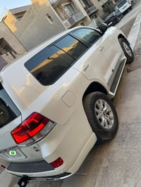 لاندكروز Gxr بريم  خليجي  الون صدفي  تفاصيلها كامله موجوده بالتقرير ما...