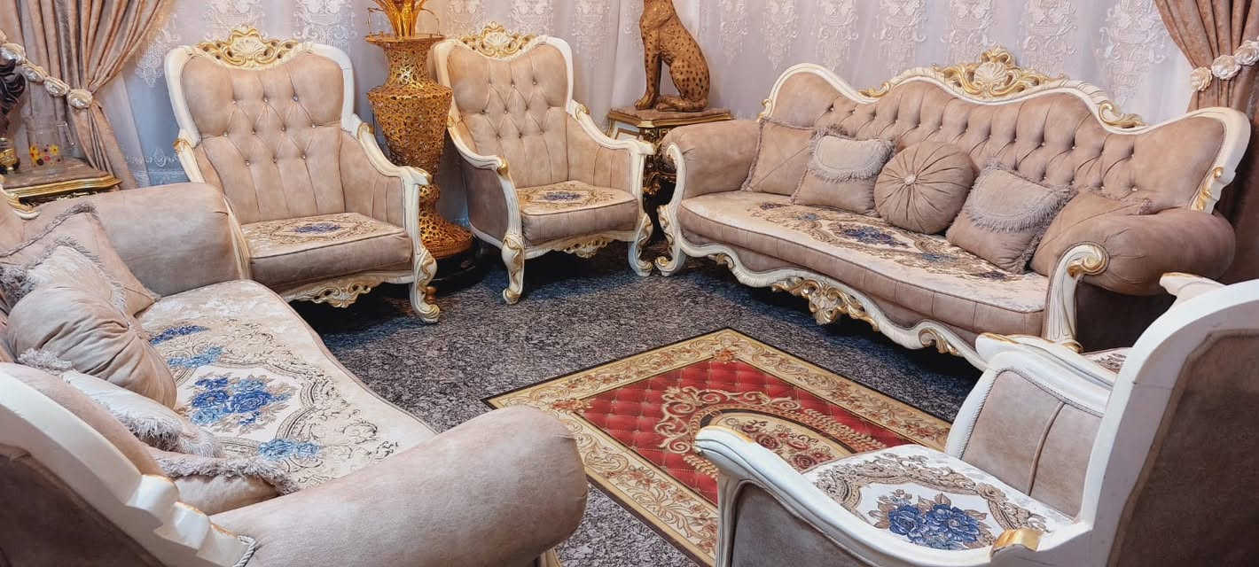تخم زان تركي عشر مقاعد مع طبله وسط بغداد الشعب ***********
