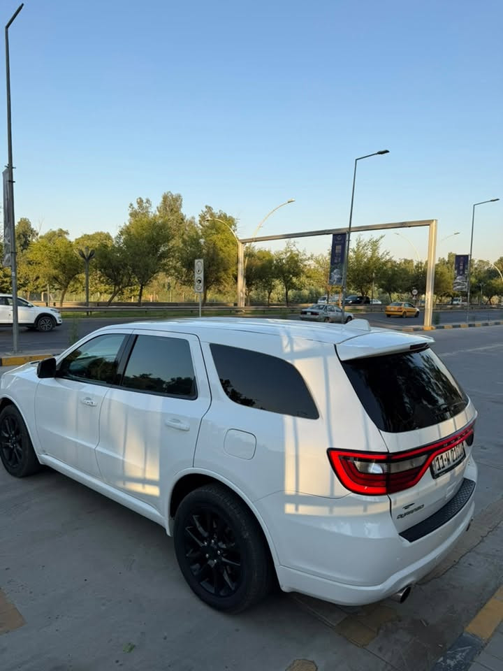 السلام عليكم 
دورنكو 2021 gt plus 
محرك 6v
فول مواصفات للأخير كلشي بيها
رقم بغداد مرتب
الحادث موجود بل صور 
سعرها 225 ورقه وبيها مجال
الشراي يجي واتس
***********
