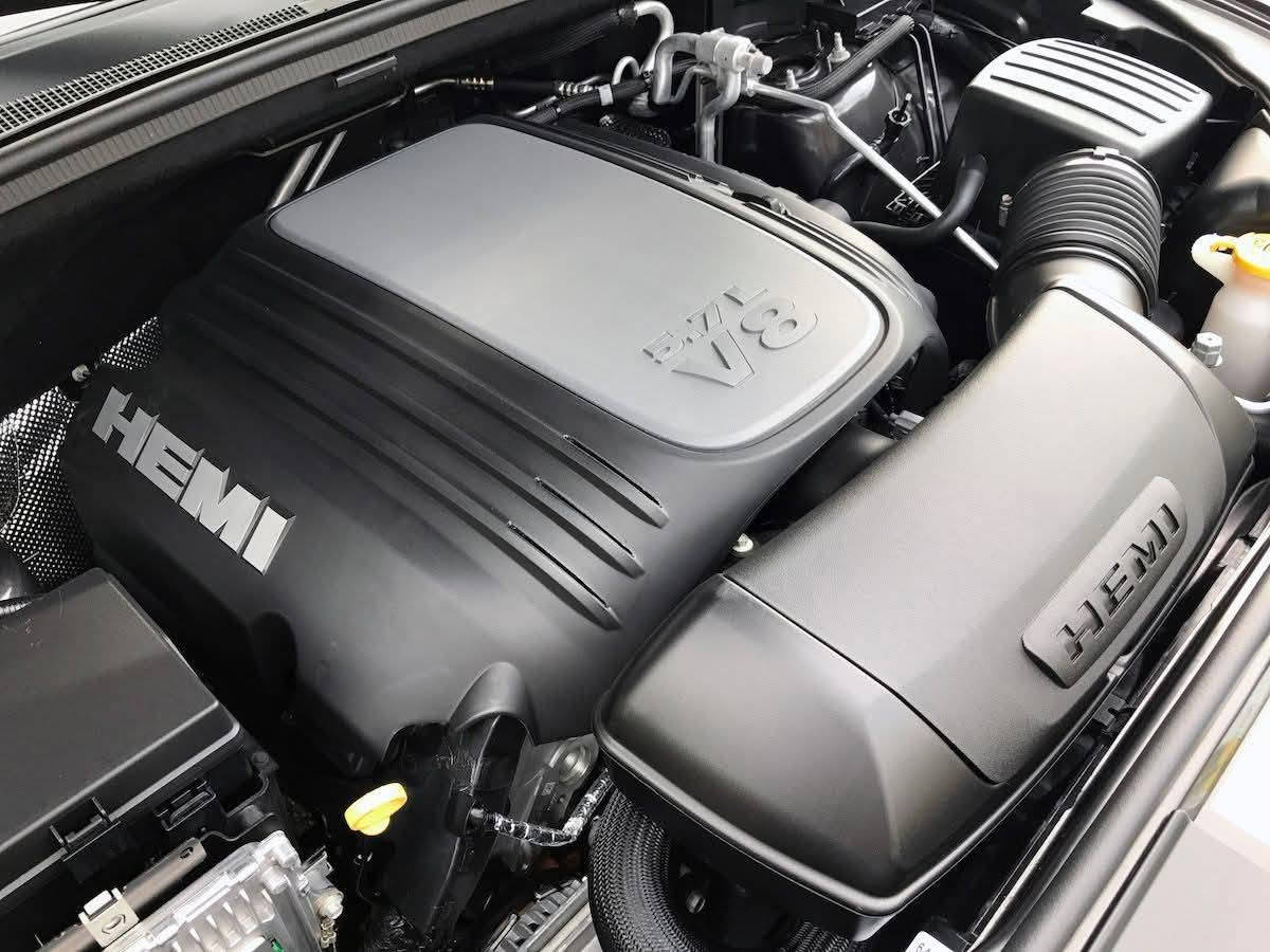 Dodge Dourngo Cline title 2025  VIP
دوج دورينكو 2025 R/T Premium مواصفات SRT كزوز ودواخل فقط المكينه هيمي 5.7 بلادي فول مواصفات كلين تايتل وارد كندي كفاله من الدعاميه للدعاميه شرط الفحص مرقم شمالي السنويه باسمي دخول جديد 
اخوان السياره كلين تايتل بدون حادث او ضرر او تبديل او اي شي كفاله من كلشي 
للاستفسار عن السعر التواصل على الخاص او الرقم بيه واتساب
***********
المكان النجف الاشرف
