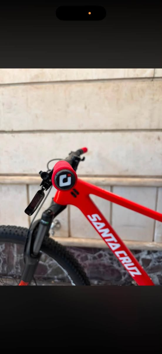 السلام عليكم🌟
SANTA CRUZ HIGHBALLCC للبيع
المعدن كاربون
حجم الفريم L
حجم التاير 29
SRAM SX كروب سيت
ROCKSHOX RECON دبل
تايرات من شركه WTB بنضام الجوبلس
ZTR RAPID وياله من شركه
فبضات من شركه odi
ستيرن كاربون
ركَبه كار
للتواصل/***********☎️
مكاني بغداد زيونة 710📍
يتوفر توصيل جميع انحاء العراق🚚
