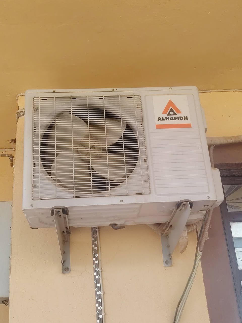 سبلت الحافظ طنين جديد للبيع استعمال موسم واحد فقط***********

