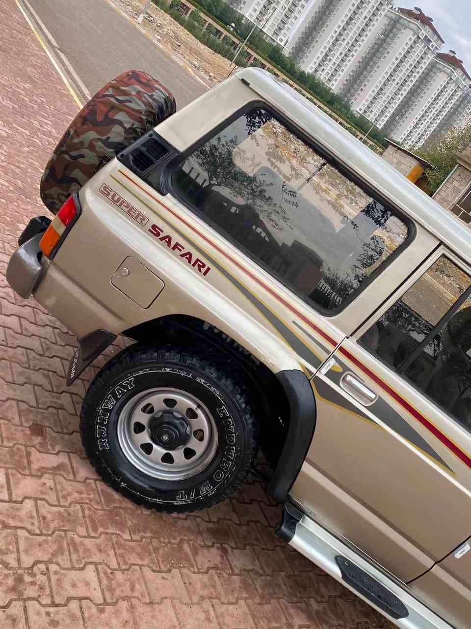 نيسان باترول • ١٩٩٨ • دبل ٤×٤