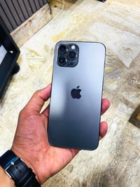 آيفون ١٢ برو ماكس • ٢٥٦ • فيس ايدي متوقف