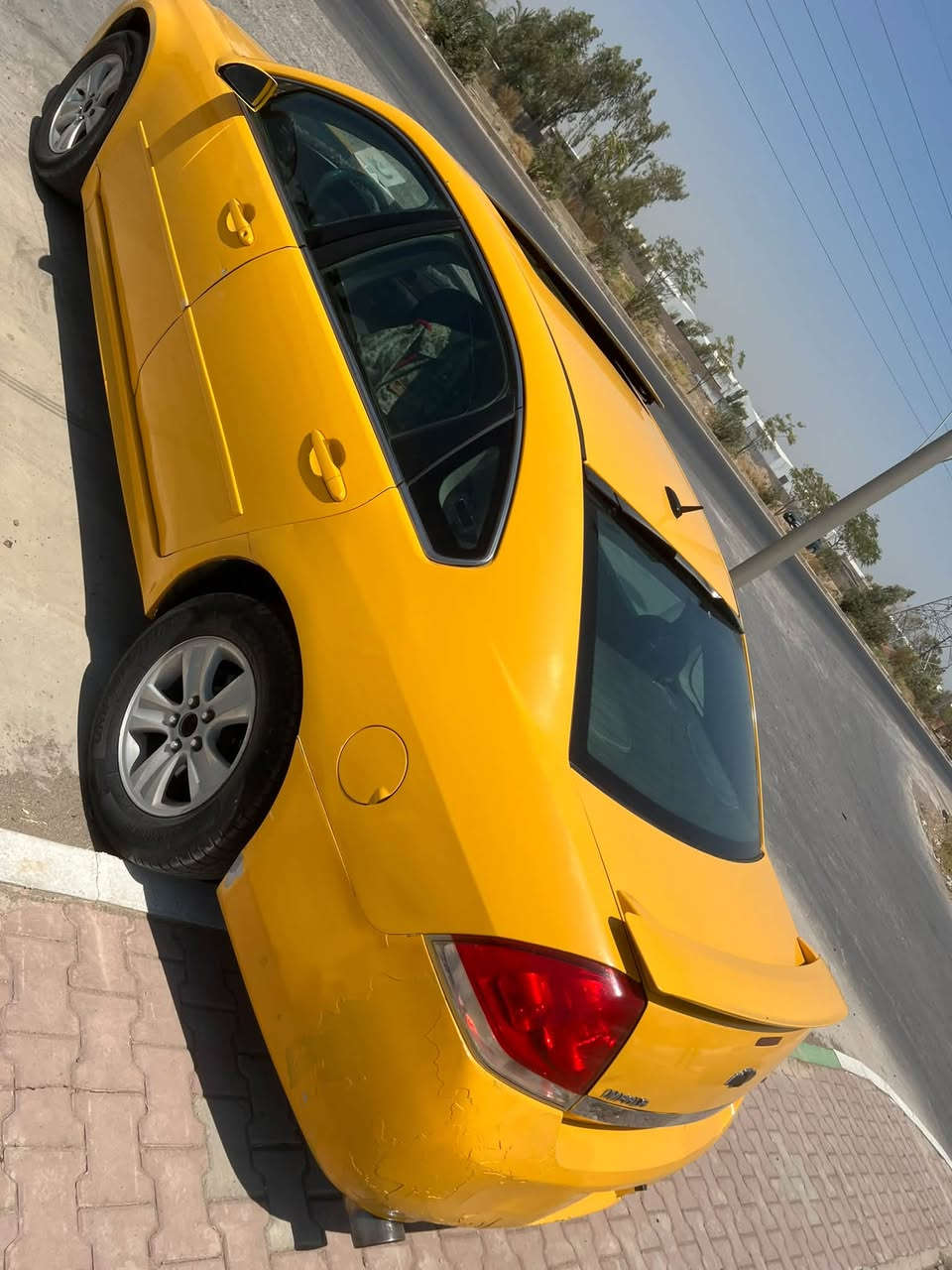 السلام عليكم امبالا ٢٠١٢ جاهزه للأخير تخم تاير وحداديه ومكينه جديده نزلت الها و جفتت اكاديا مباشرتاً خطها بعقوبه كركوك مصفره هيئه ومرور وتحويل مباشر اكاتبك مروري وتحول ثاني يوم مكان السياره ديالى بعقوبه معروضه ب ٦٥ السياره جاهزه ومصروف عليها مراوس بسياره خصوصي صغيره او بيع ***********
