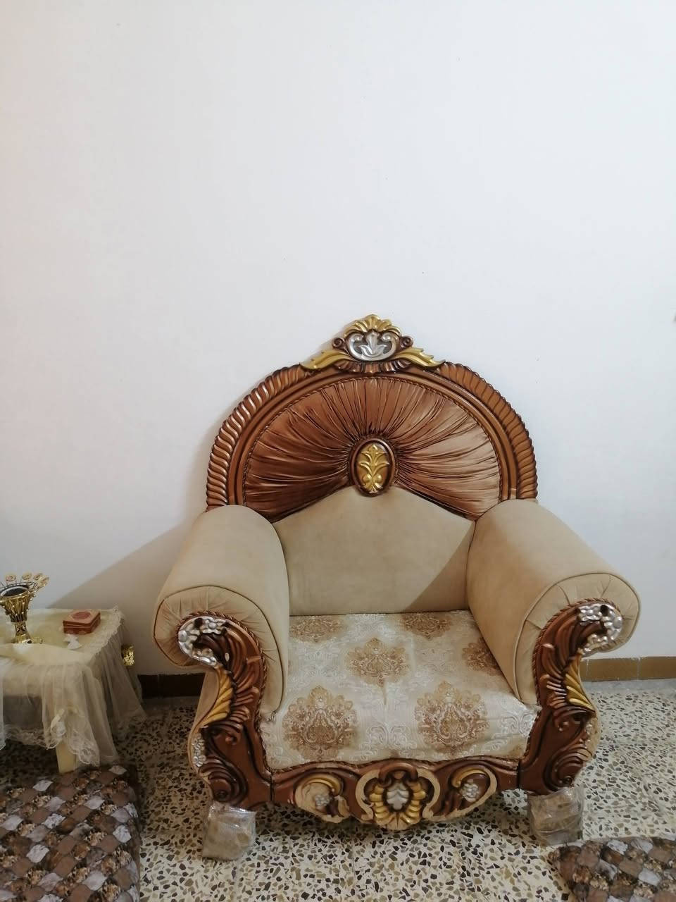 السلام عليكم
ديوان رئاسي سعره 300
للاستفسار واتساب 
*********** وتساب
