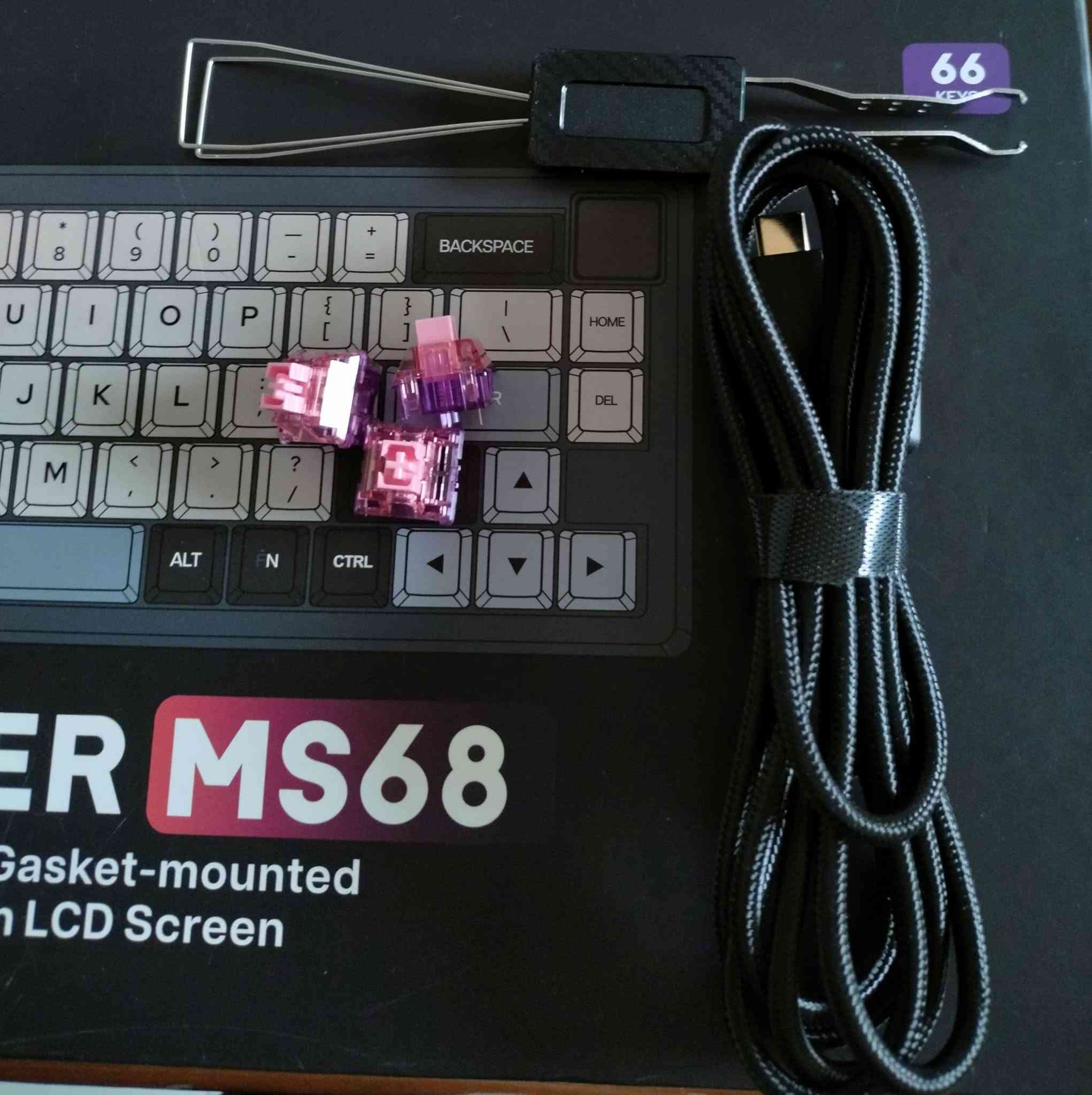 كيبورد إيبوماكر MS68 • ٦٥% مدمج • شاشة LCD