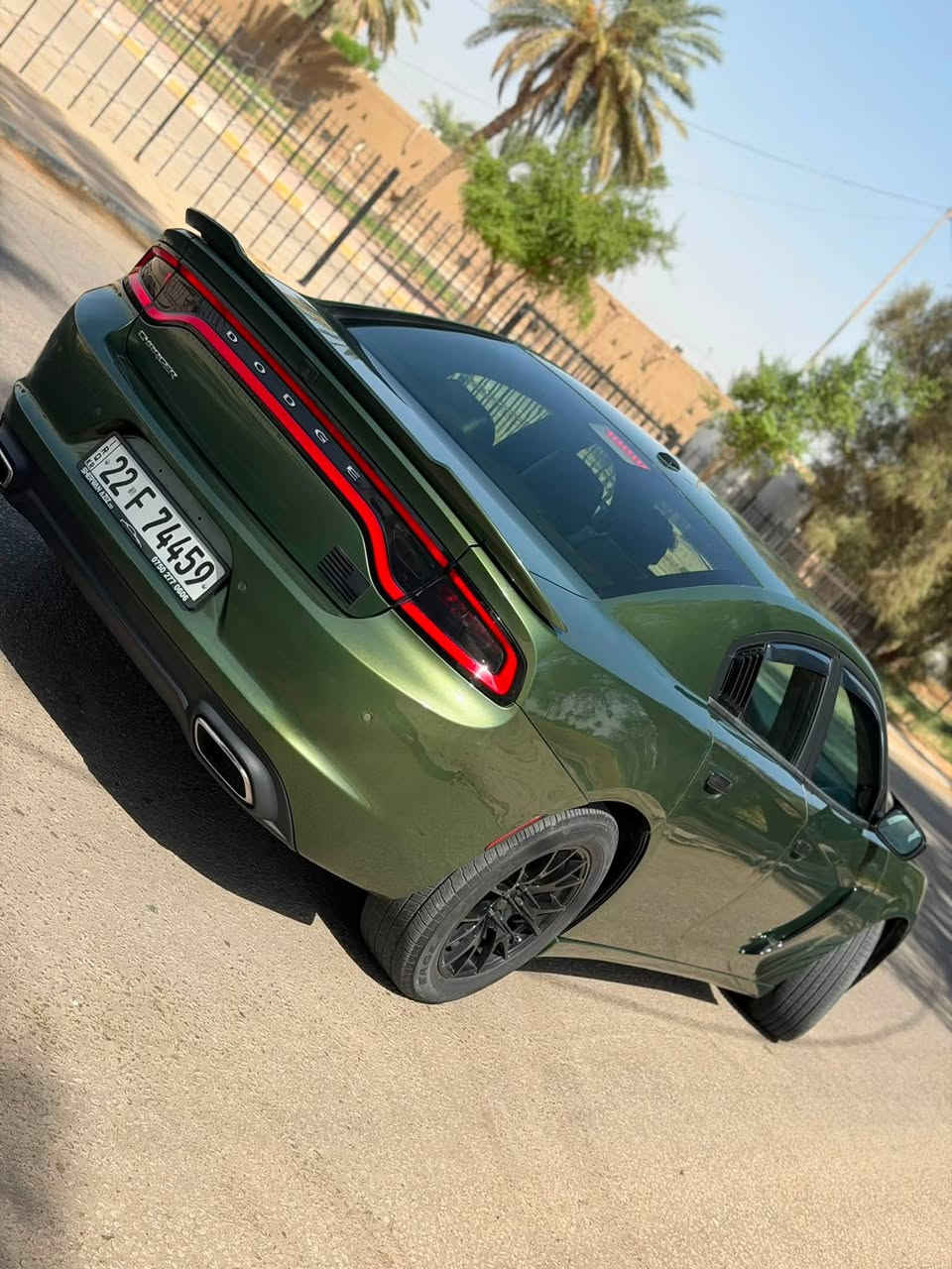 السلام عليكم
جارجر sxt 
مواصات بلص 
كشنات خزن 
فتحه سقف 
تخم تاير 
السياره مابيها نقص جديده عليها ادامه كامله 
مكانها بابل شارع 60 
***********
