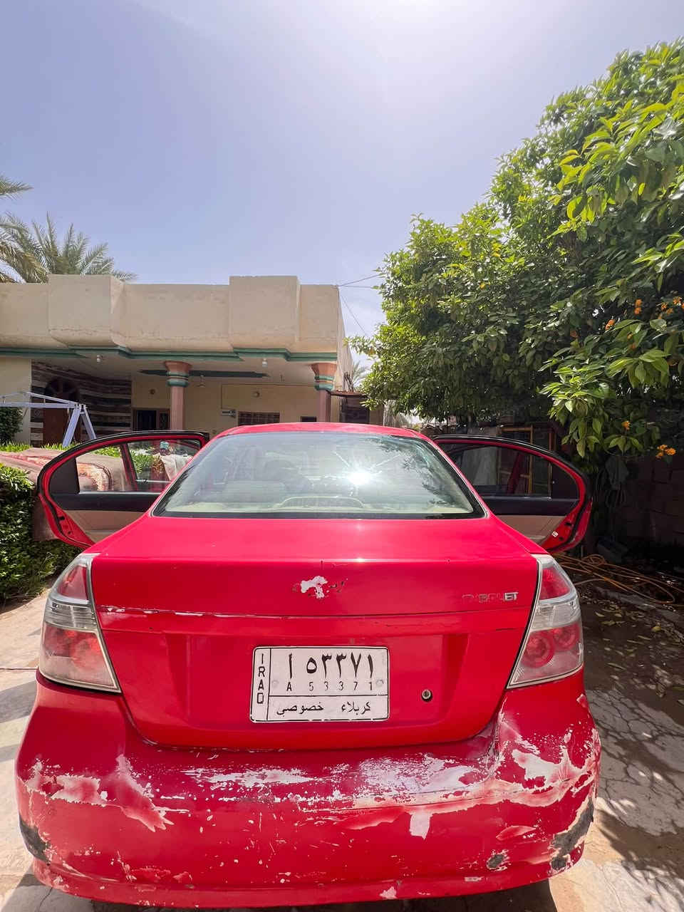 افيو ٢٠٠٧ خليجي محرك وكير وحدادية وتخم تاير 
فقط الكشر الخارجي تعبان للبيع ٤٥$ وبيها مجال 
***********
