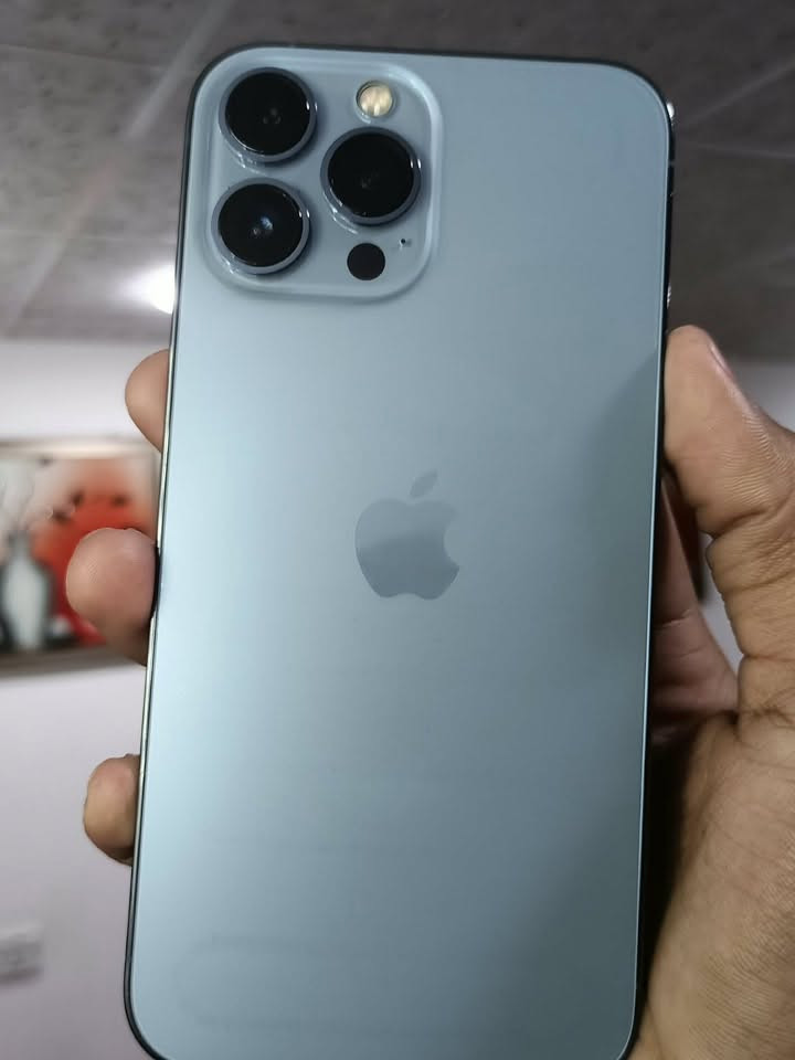 آيفون ١٣ برو ماكس • ٢٥٦ • مراوس سامسونغ