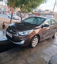 اكسنت للبيع الموديل2016 خليجي محرك 1600 كير محرك  وشاصي صدر مكفول تحمل...