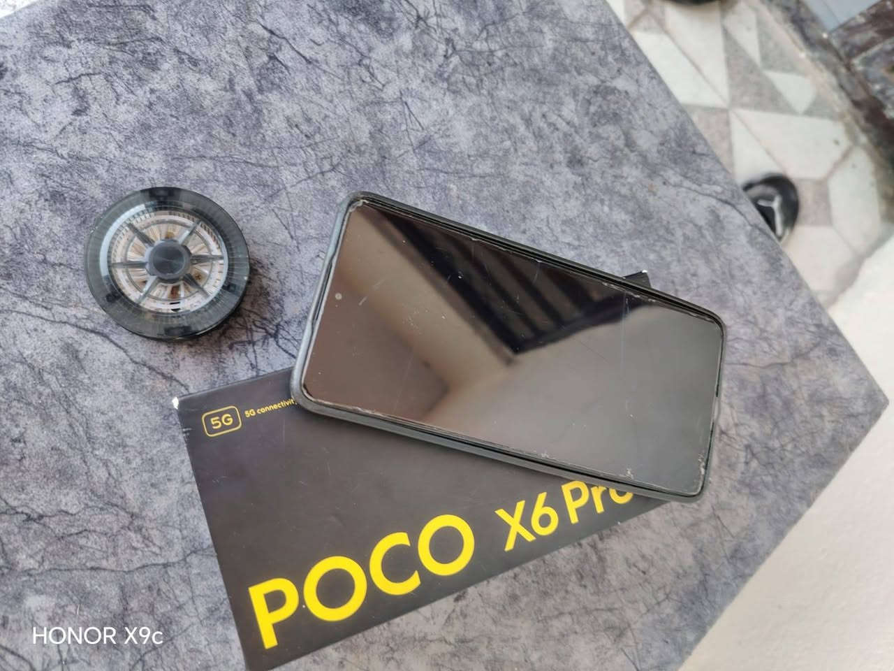 بوكو x6 برو 5G ذاكره 512 جهاز نضيف مبدل بي كامره بس  لشاشه شخط مابيهه بس لزكه مفطره  120 فريم بل بوبجي ملحقات تجي ويا  كرتونته +شاحنته لاصليه + فريز العاب 

بوكو x6 برو 5G ذاكره 512 جهاز نضيف لشاشه شخط مابيهه بس لزكه مفطره  120 فريم بل بوبجي ملحقات تجي ويا  كرتونته +شاحنته لاصليه + فريز العاب 
السعر 300
***********

نص مكتوب في الصور:
- HONOR X9c