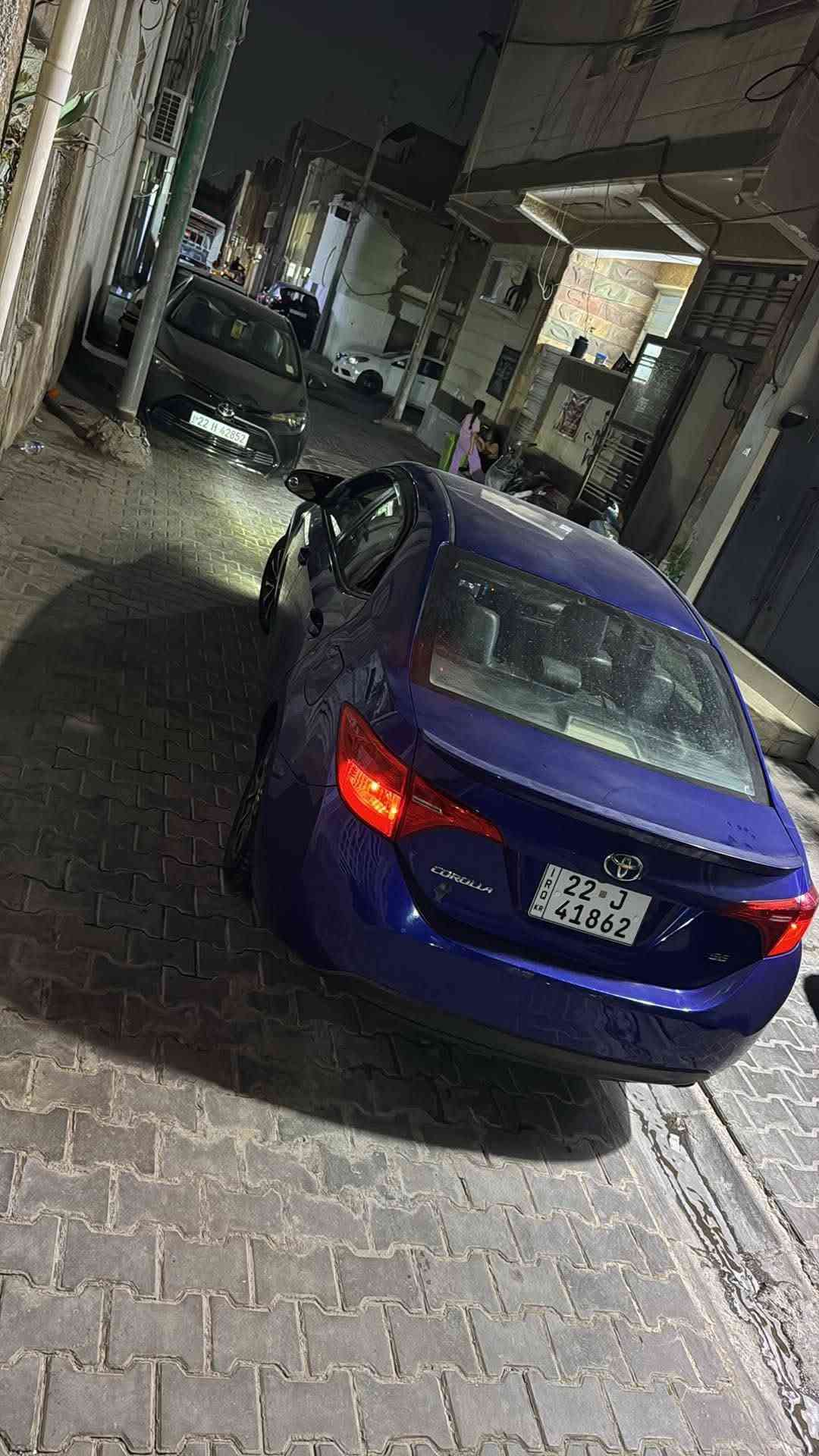 كورلا 2017 se رقم اربيل بسمي هزه سنويه جدد بدون صبغ بدون تبديل بدون ارباك بيها بارد فقط ماشيه 100 الف ميل كشنات جلد  بجم لد ويل كب 4 دسك شفتات بالستيرن 
مكاني بغداد الشعب ***********
السعر 118 بيع او مروس
