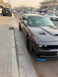 للبيع  موديل 2022 ماشيه 71 عنوان بغداد  سعر 145 موبايل 07715941199
