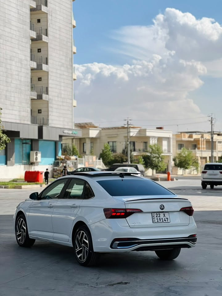 کوردی  عربي
فرۆشتن گۆڕینەوە ناکا 

جیتا  / 2023      
مواسفات sel/Premium
بانوراما ، کوشین گەرم ، کوشینی دواوەش گەرمە ، گێچ ئەلکتڕۆنی
مەکینە / V4.15 تۆربۆ 
ڕەقەم و سەنەوی نوێیە 
ڕۆیشتن / ٢٠هەزار میل

پێش و پشت کەپس
نیو دۆسە كارت و تعدیلە
بێ سبوغ یەك نوقتەی بە شانسی وەیە سانتیمەك دەبی 
ئێڕباگ تەنها شان 
یەك ساردی بچوكی ھەیە بە pdr چاك كراوە 

نرخ / ١٦٩ $ ٦٠٠$ غڕامە پاش معامەلە وەر دەگریەوە 
ناونیشان هەولێر 
مۆبایل /   ***********
تەلەفۆن مەكە بڵێی سەیارە شكاوە ٢ دەفتەری پێدرایە حسابی بازاڕ شكانی لۆ كرایە 
3VWGM7BUXPM022748
