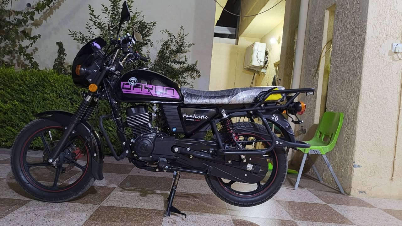 السلام عليكم
دراجه نوع دايون للبيع 
موديل 2025
جاهزه من كلشي 
نضيفه حيل 
السعر خاص 
او الاتصال عله الرقم: ***********
