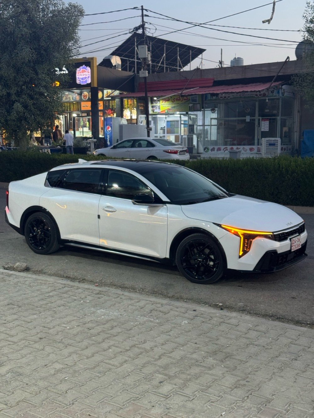 ***********
kia gt line 2025