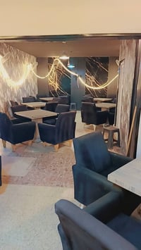 كراسي • ٤٠ قطعة • سعر مناسب