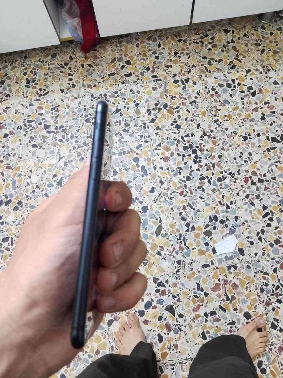 سلام عليكم ايفون ٧ ذاكره ٣٢ بطاريه ١٠٠
مكفول من كلشي كامرات بصمه سيم كرت كله
شغال سعره ٦٠الف وبي  مجال بسيط 
رقمي واتساب *********** وياه هدين مني كيبل مكاني بغداد الشعب حي التجار 
متوفر توصيل ابو التوصيل تحجز ٥اسيا

نص مكتوب في الصور:
- Asiacell LTE
- ١٢:٠٦ ص
- < عام
- حول
- < iPhone
- الاسم
- 15.8.8
- إصدار البرنامج
- iPhone 7
- اسم الطراز
- MNAC2LL/A
- رقم النموذج
- F72SG61CHG6W
- الرقم التسلسلي
- انتهت صلاحية التغطية
- الشبكة
- Asiacell
- الأغاني
- مقاطع فيديو
- الصور
- ٢