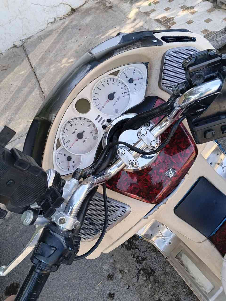 فوزرا • ٠٨ • بي بخار
