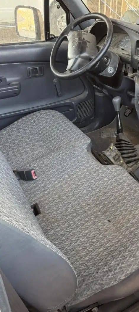 بيع مستعجل تيوتا 2003 سعر25$
سياره قبل مكفول من ضرر وصبغ صار يي حادث جاملغ وبنيد وليد وشوي بشاصي ليمين ابيعه على وضعه سياره رقم اربيل جديد سنويه 2031 مسوي جديد
السعر 25$
التواصل
***********
