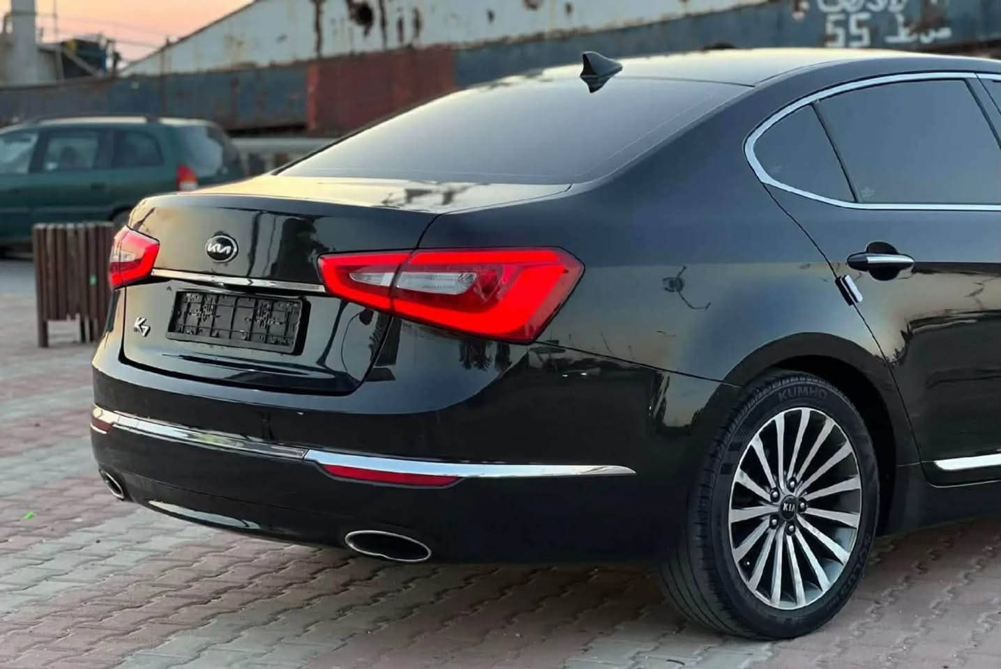 سلام عليكم شباب كيا كادنزه 2015فول عده بنراما بصمه كشنات جلد  كصه جنطه شغل مضبوط ا متومه كامله اربيل جديد غاز بلاد  مكينه 6سلندر مكانه نجف.  ***********سعره 54))))))
