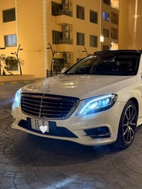 للبيع مارسدس s500 amg 2014 راس الدجاجة اديشن 1 دزاينو فول السيارة وارد...