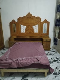 غرفة للبيع • فول نضافة • غرفه اخشاب