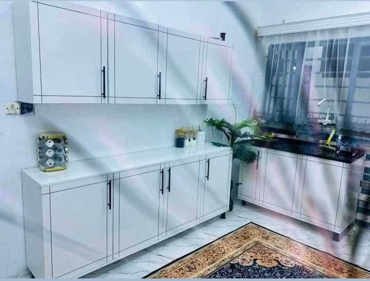 اهلاً وسهلاً كاونترات خشب تركيه mdf شغل مرتب الاصلي اسعار مناسبه جداً 290 الف فقطط 
متوفرة خدمة توصيل الى بغداد والمحافظات 🚚
للحجز والاستفسار يرجى مراسله خاص او واتساب *********** مع صوره للموديل وتدللون 
للتنويه // اي كسر ختلاف يرجع  🌷🤍.

نص مكتوب في الصور:
- معمل المرتضى
- الاثنين الساعة ١:٥٨ م