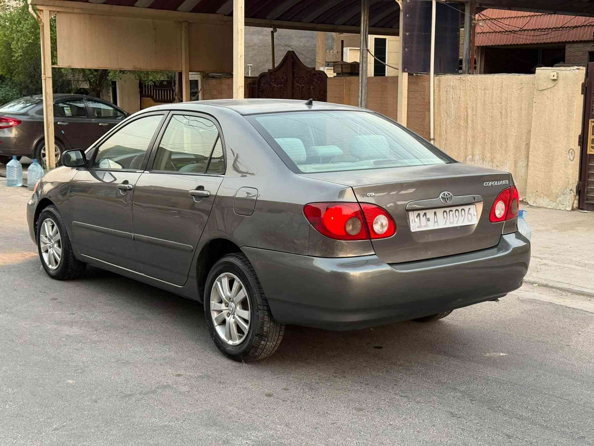 كورلا نحله موديل 2007 محرك 1800 ،، وارد امريكي صبغ 3 قطع جاملغات اماميه والبنيد ،، البقيه بلاد ،، جراد قليل من الاعلى ،، محرك وكير ممتاز تبريد ثلج صدر امامي خلفي جديد تخم تاير وباتري جديد السياره مناقصها اي شي وبلاديه ،، رقم بغداد دولي وبأسمي ،، المكان بغداد حي الجهاد ،، السعر 78 ورقه ،، ***********

