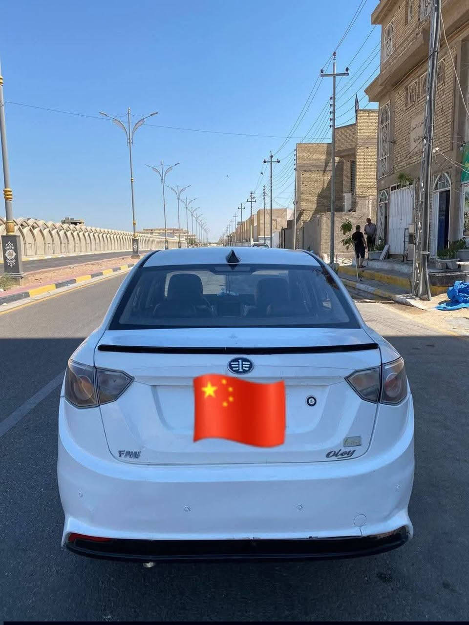 سلام عليكم.. فاو صيني موديل 14
محرك والكير كورلا حجم المحرك 1600
تبريد شغال شاشه كامره خلفيه 
حادثها فقط باب خلفي مبدل والبنيد بي صبغ 
رقم كربلاء دولي بسمي هزه جديده وسنويه 
السعر 40 بيع او مرواس مكاني كربلاء 
الاستفسار ***********
