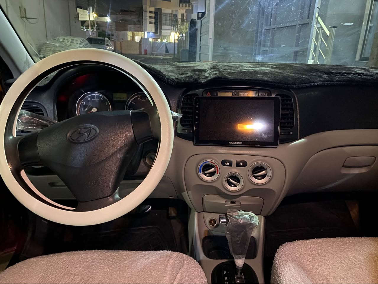 سلام و عليكم 
اكسنت تكسي للبيع
مابي اي شي شرط تبريد ثلج تحويل غرامة نقابة سنوية و رقم حديد تايرات جديد كير محرك جديد مكان كركوك *********** كركوك, العراق
